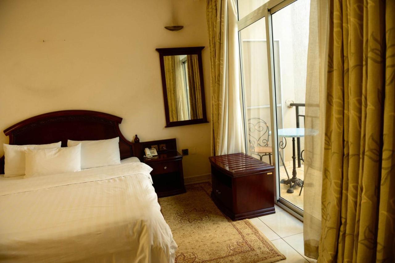 Room In Bb - Enjoy You Vacation Wail Staying In This Single Room Fit For 2 People 키갈리 외부 사진